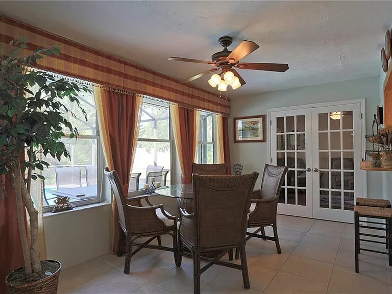 2929 Mayflower St — Photo 12