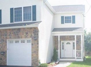 53 Park Ave #A, Lodi, NJ 07644