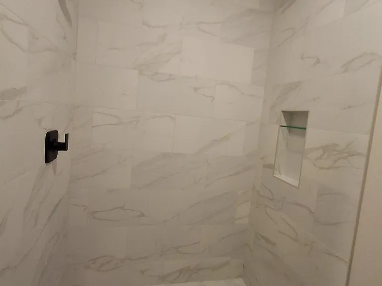 1002 Emilee Ct — Photo 19