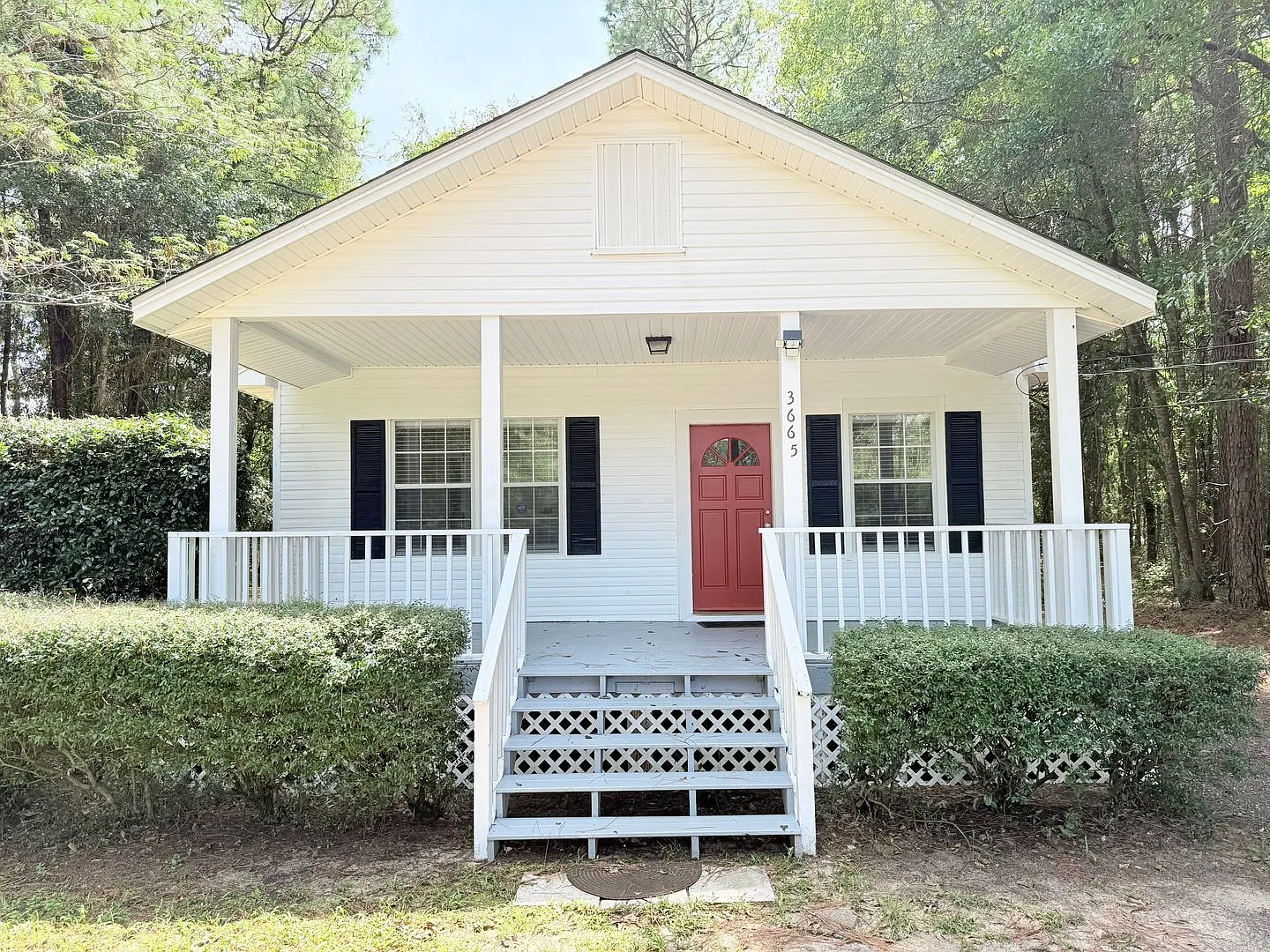 Ranch-Style 3 Bedroom — Photo 1