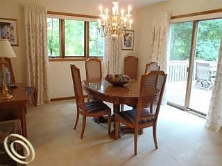 5th image of 8454 Fawn Valley Dr