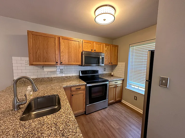 5103 Spring Creek Ln — Photo 4
