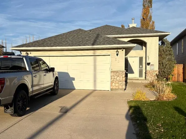 53 SW Aberdeen Rd W, Lethbridge, AB T1J 4Z2