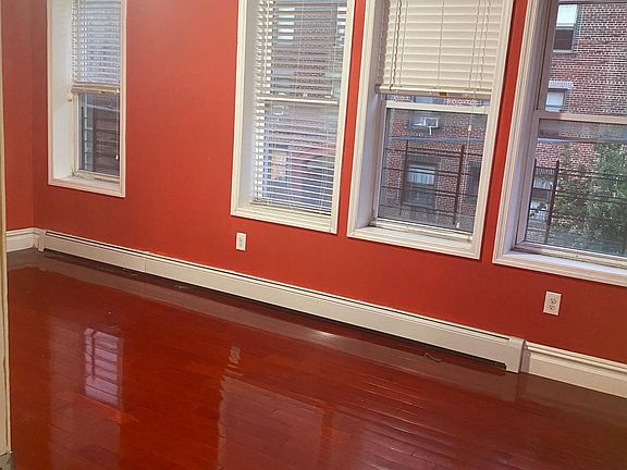 5th image of 8720 102nd St Floor 2