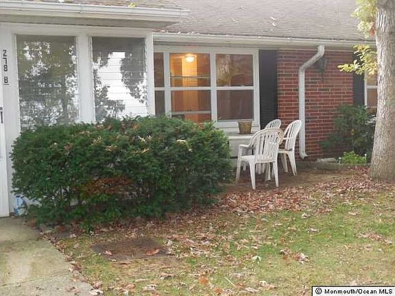 3rd image of 278 Kingston Court #B
