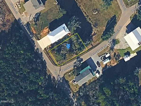 11020 Arkansas St, Bay Saint Louis, MS 39520