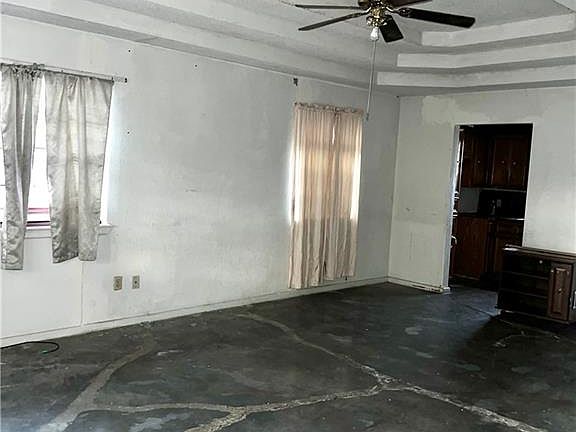 3rd image of 968 Humberto Garza Jr St