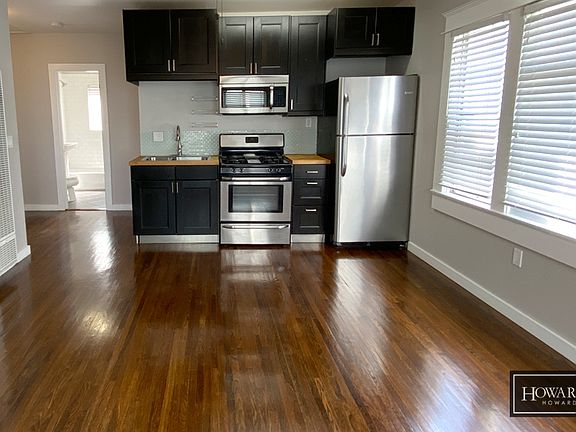 3rd image of 513 E Broadway #515-1/2