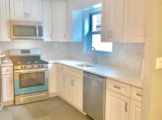 2121 80th St #2, Brooklyn, NY 11214