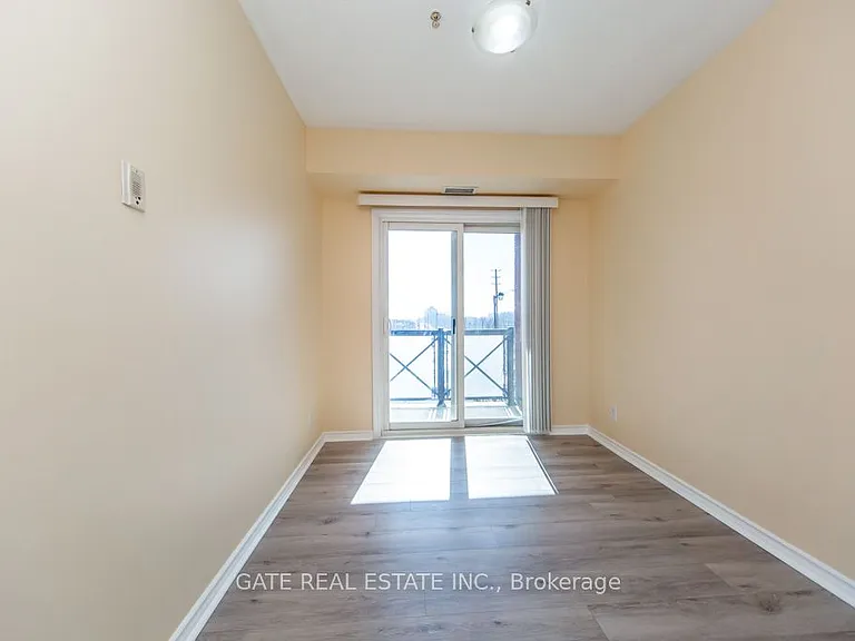 10 Mendelssohn St #117 — Photo 38