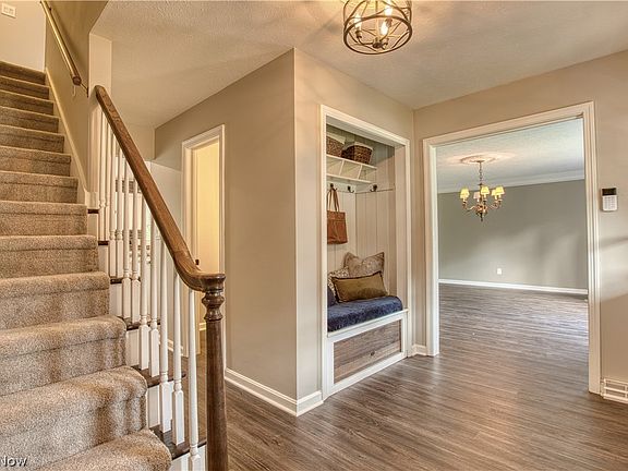 2nd image of 1461 Wimbledon Cir