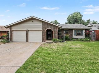 403 Vickie Dr, Yukon, OK 73099