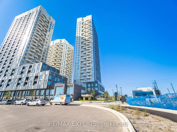 498 Caldari Rd, Vaughan, ON