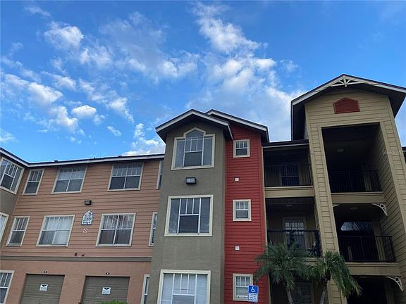 2nd image of 2209 Antigua Pl APT 833