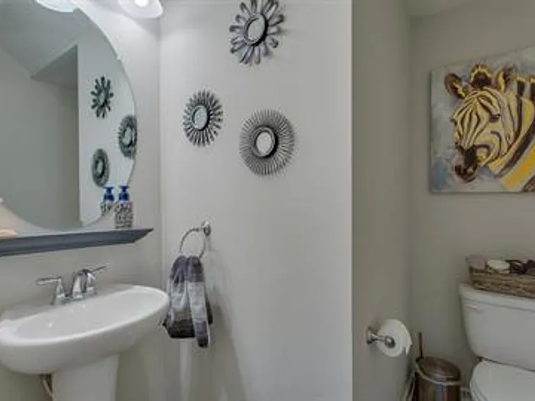 3240 Brookberry Ln — Photo 8