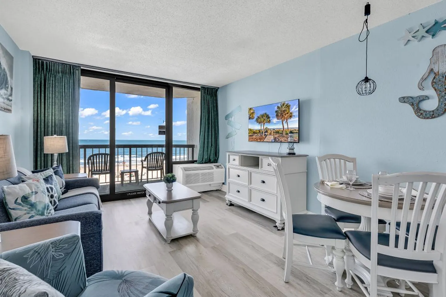 1 bed, 1.0 bath, 548 sqft, $2,964 — Photo 1