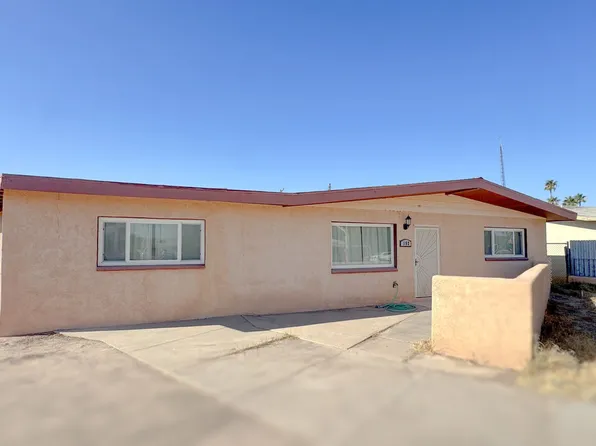 152 W Elder St, Calipatria, CA 92233