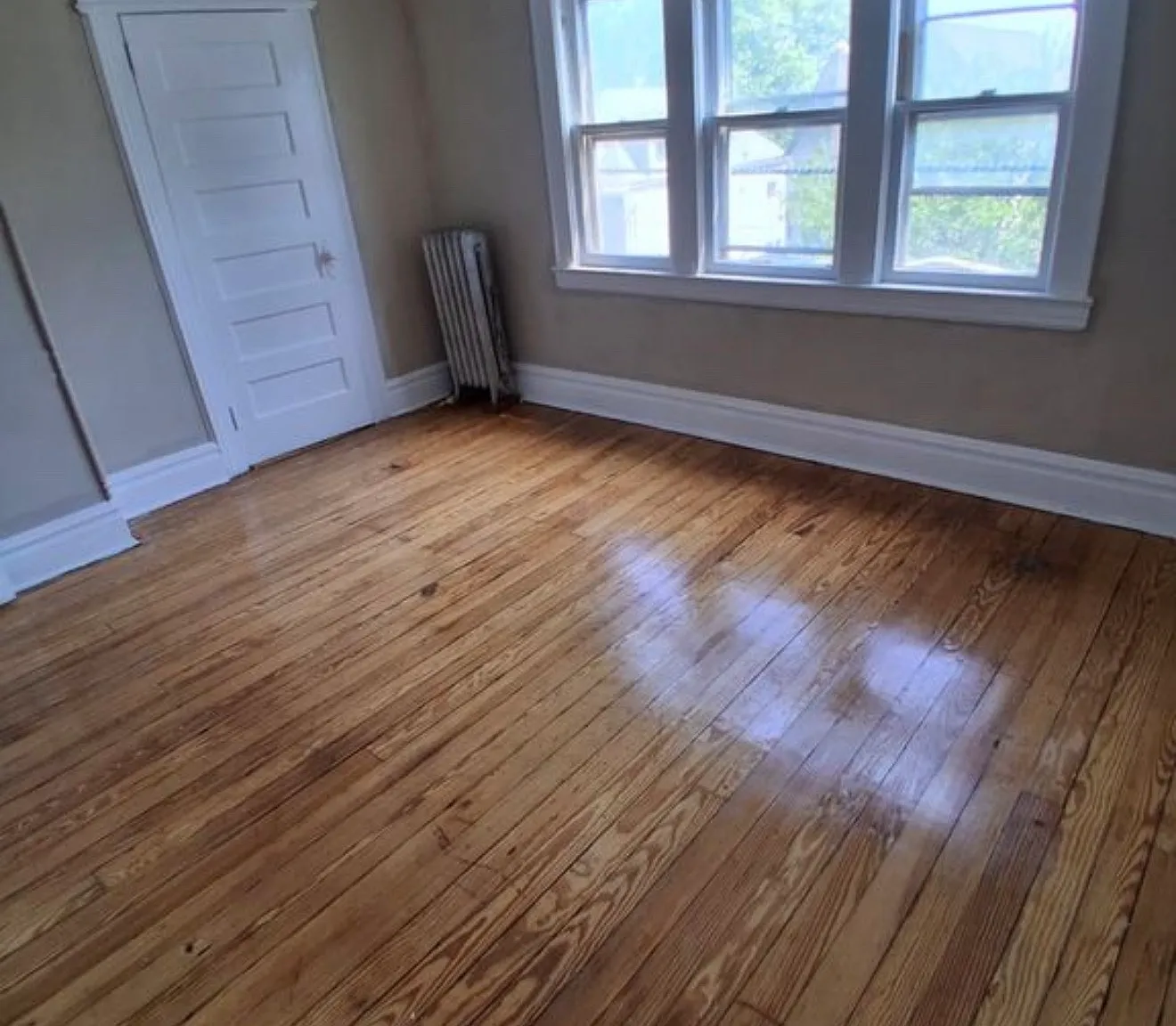 3 bed, $1,850 — Photo 3