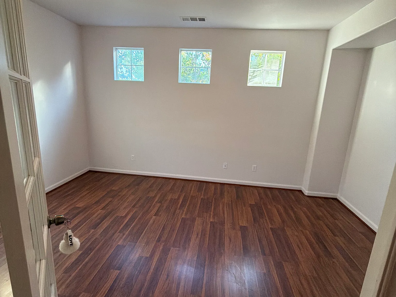 4645 Tolman Way — Photo 3