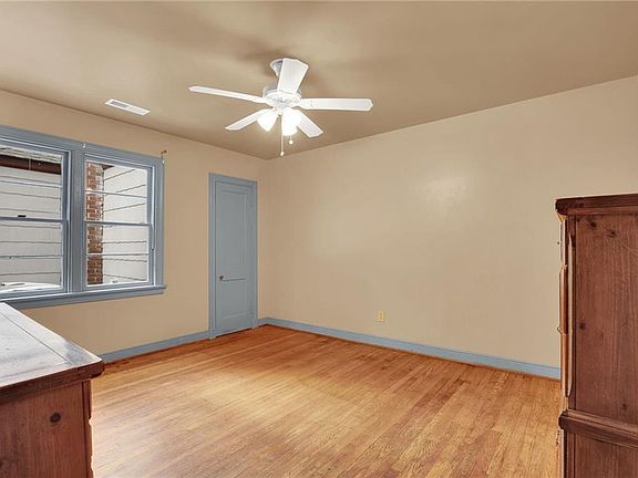 4th image of 19100 Eltham Rd