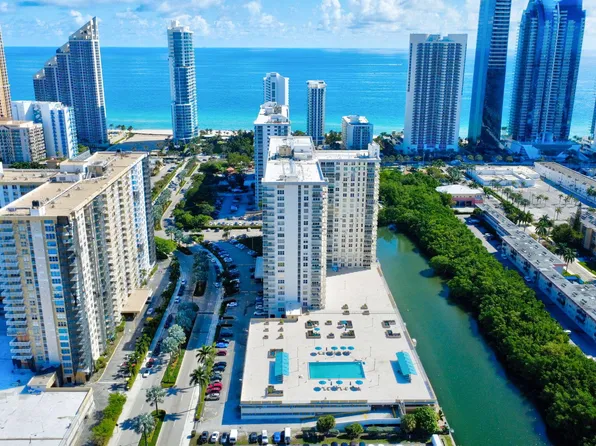 230 174th Street #308, Sunny Isles Beach, FL 33160