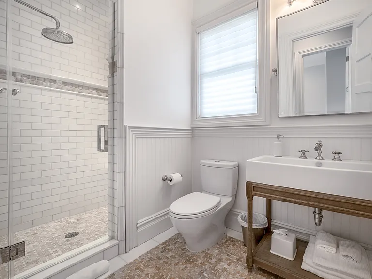 496 Wainscott Harbor Rd — Photo 34