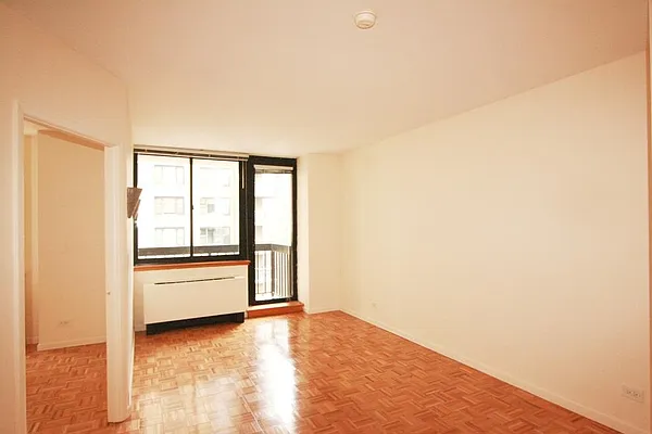 Rented by Corcoran | media 2