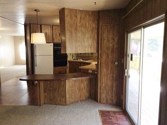 3rd image of 15756 Castroville Blvd