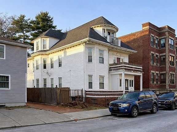 2nd image of 32 Chester St