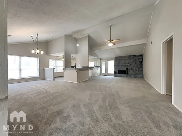 2030 Lexington Woods Dr, Spring, TX 77373