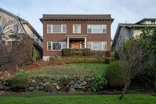 2726Franklin Photo 1