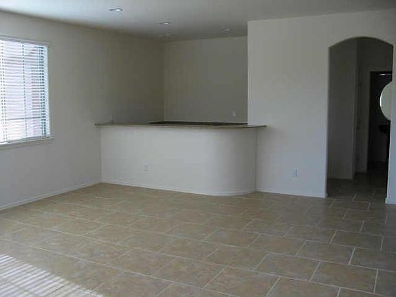 5th image of 11948 E 143rd Avenue