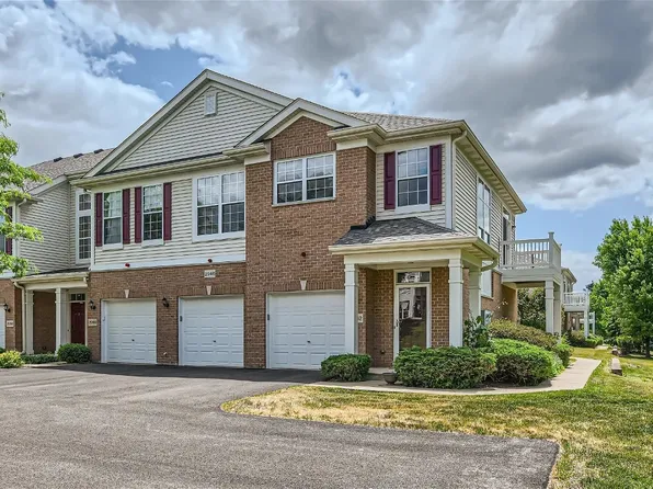 2962 Concord Ln, Wadsworth, IL 60083
