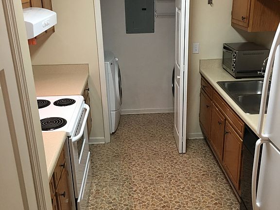 4th image of 2258 Lebanon Pike APT 6