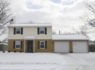 932 Bethany Ln, Fort Wayne, IN 46825