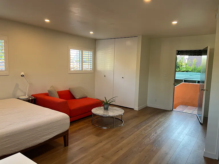 10551 Kinnard Ave #ADU — Photo 3