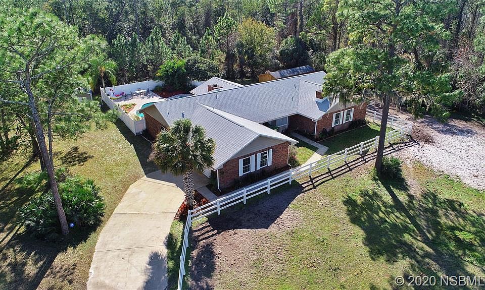 1st image of 2744 Tiffany Dr