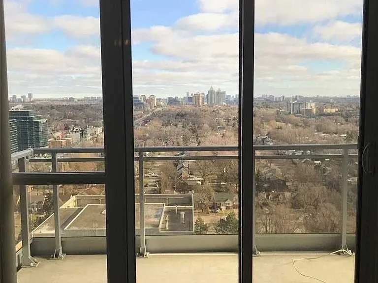 23 Sheppard Ave E #2107 — Photo 11