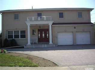 53 Anchor Dr, Massapequa, NY 11758
