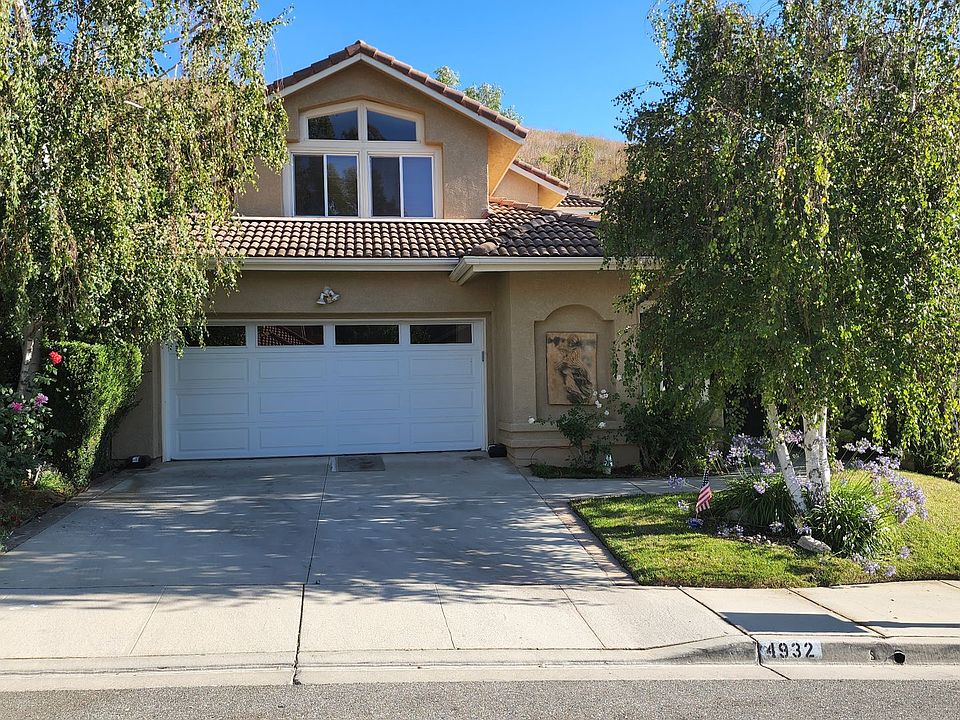1st image of 4932 Barbados Ct