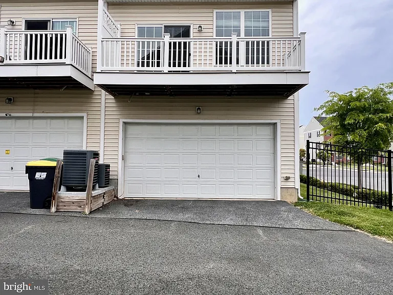 3744 Green St — Photo 42