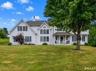 7 Rosa Ct, Ellington, CT 06029