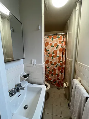 Rented by Mdays Realty | media 19