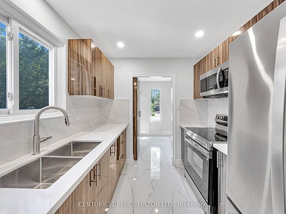 5th image of 714 Lublin Ave