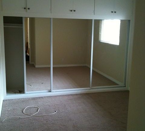 4th image of 5730 Laurel Canyon Blvd