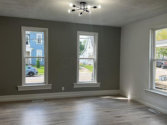 5th image of 244 W 3rd St