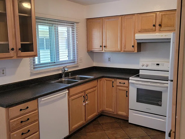 2666 Worden St #2 — Photo 6