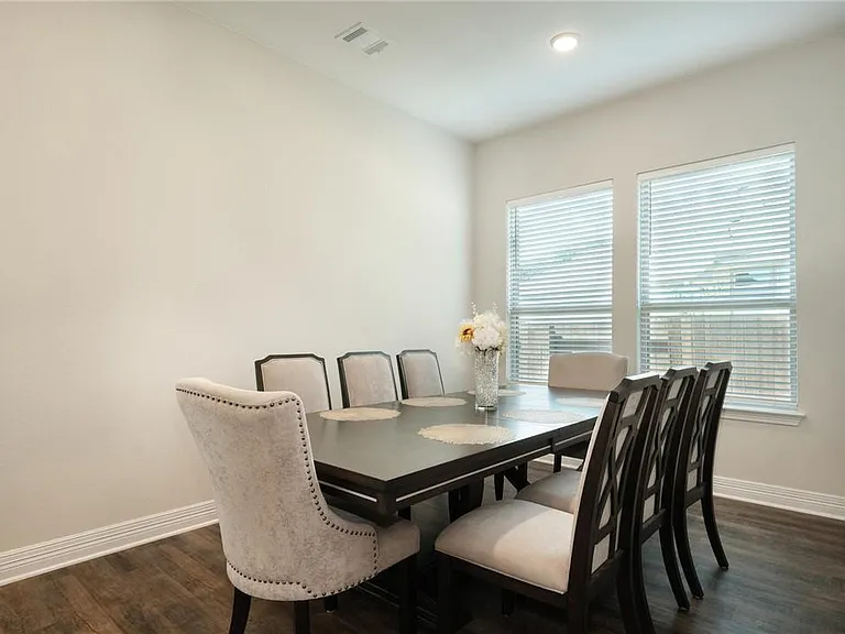 229 Bonnet Blvd — Photo 6