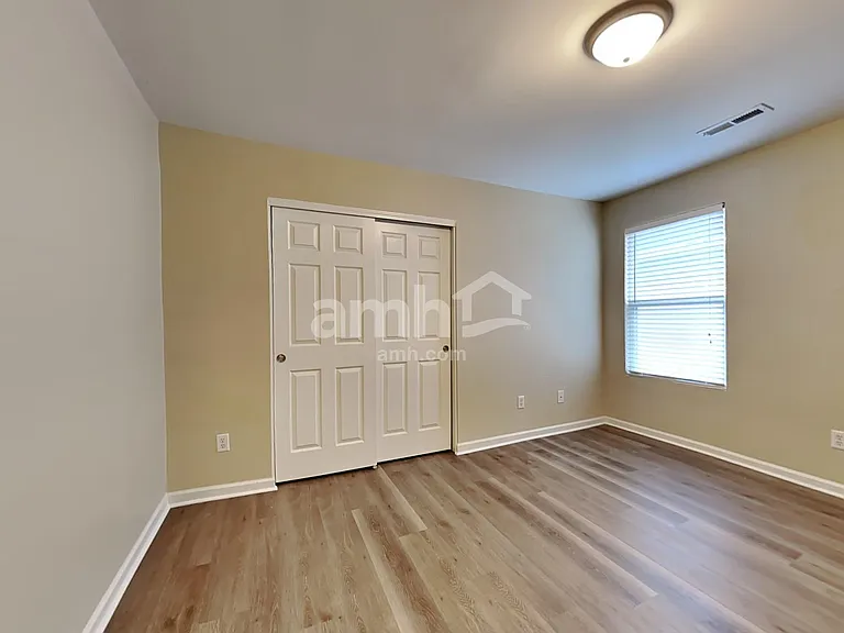 254 Cameron St — Photo 19