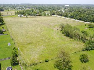 12679 Pioneer Ln, Gentry, AR 72734